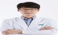 눈 부딪혔는데 ‘괜찮겠지?’ⵈ 방치하면 백내장으로 이어질 수 있다