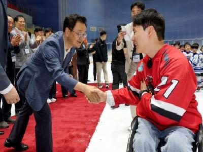 민경선 시장, ‘2026년 고양특례시장배 파라⋅유소년 어울림 아이스하키대회’ 서 선수단 응원