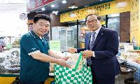 박병권 부천시의회 의장, 추석맞이 전통시장 방문